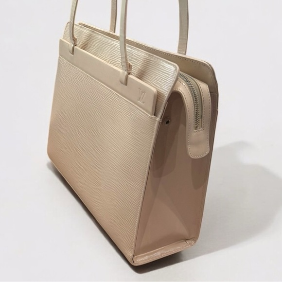 Louis Vuitton Handbags - LOUIS VUITTON Epi Croisette PM Tote Bag M5249A Vanilla Beige Auth Vintage